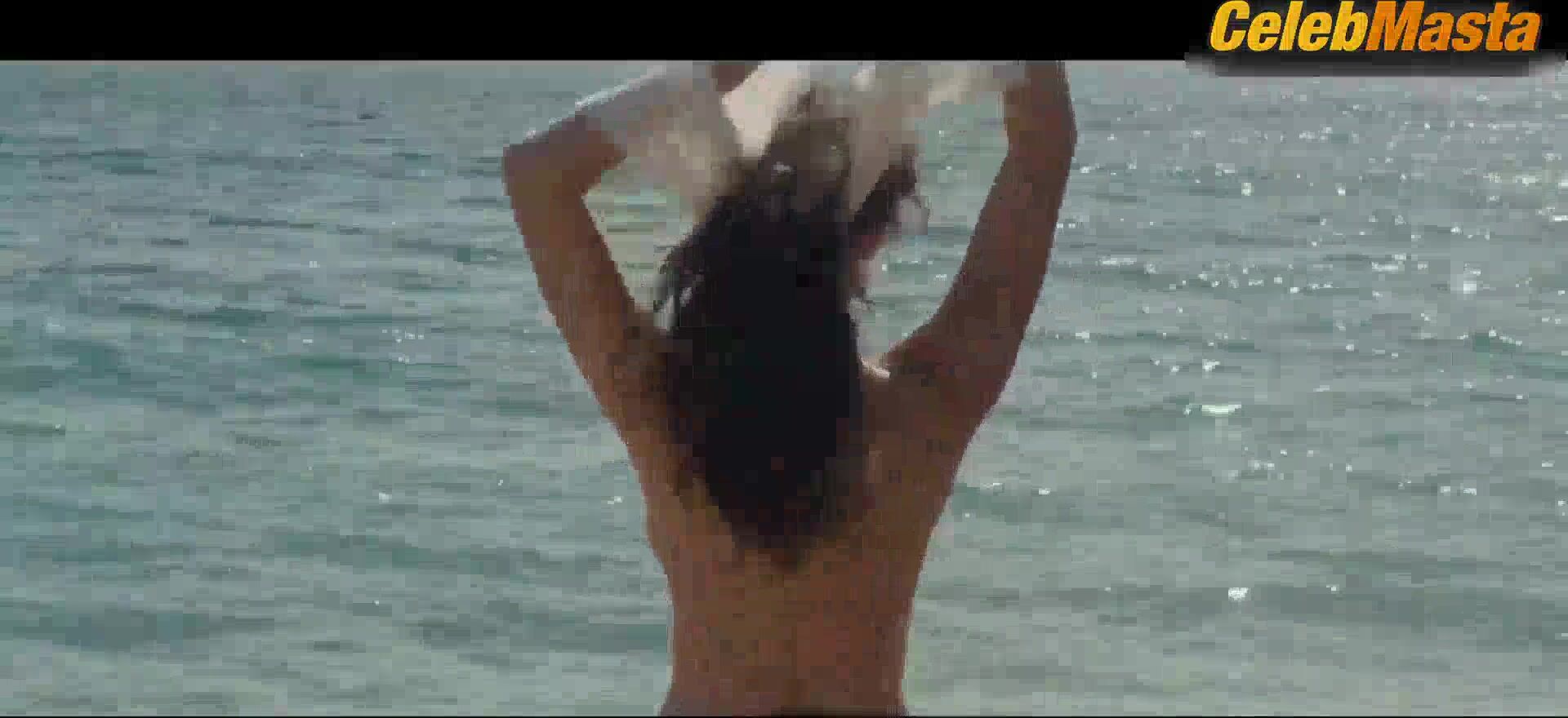 Gabriela Andrada ’s Boobs Scene In Pideme Lo Que Quieras - Photo 1 of 5