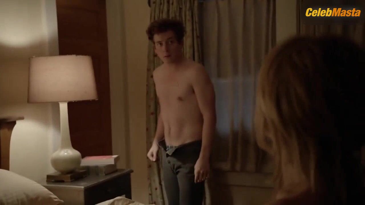 Sasha Alexander Ass, Tits Scene In Shameless - Photo 2 of 5 photo 5