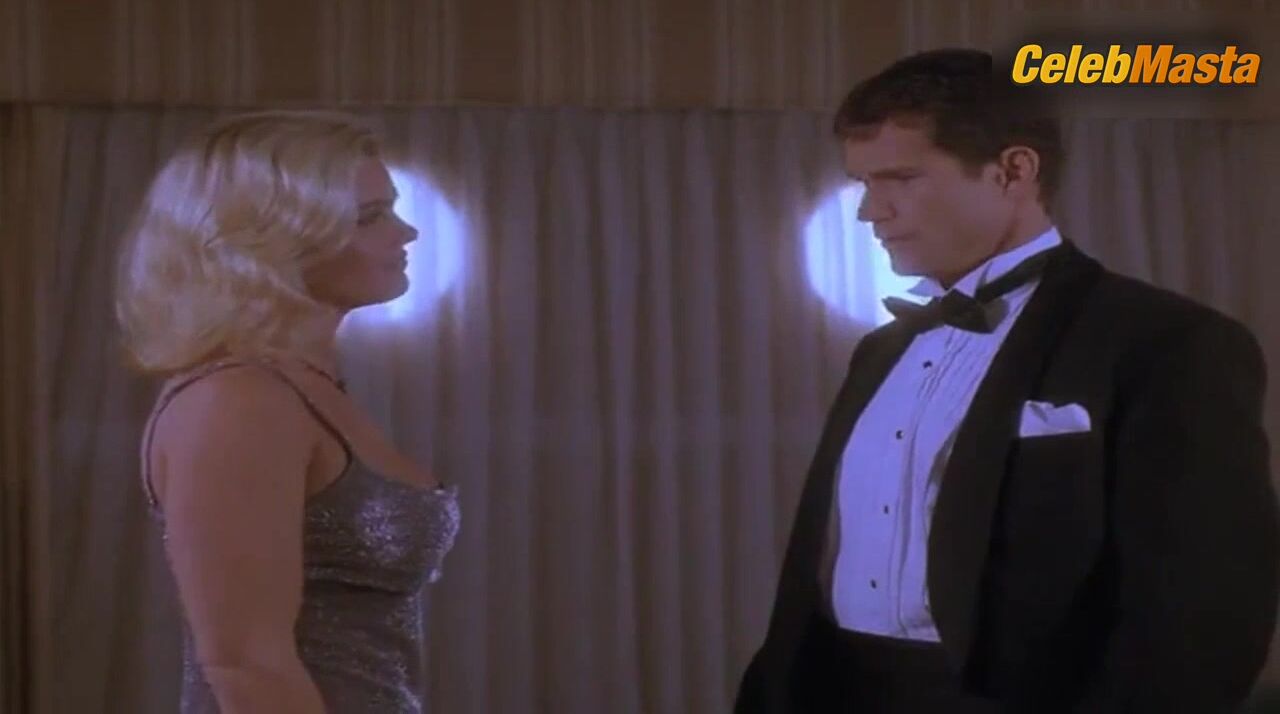 Erika Eleniak Sexy Scene From Final Voyage - Photo 1 of 5 photo 2