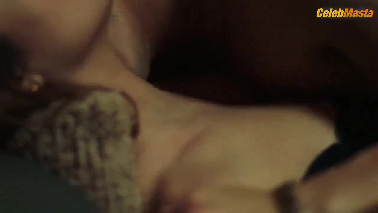 Nathalie Hart ’s Ass, Tits Scene From Sunday Night - Photo 1 of 5 photo 4