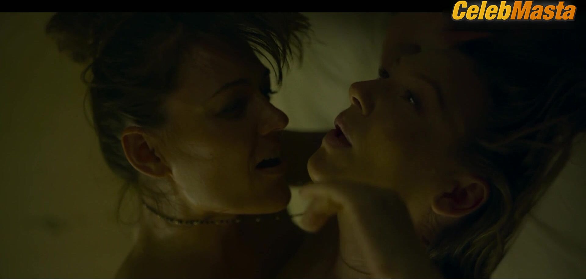 Anna Torv And Lauren Glazier’s Lesbian, - Photo 1 of 5