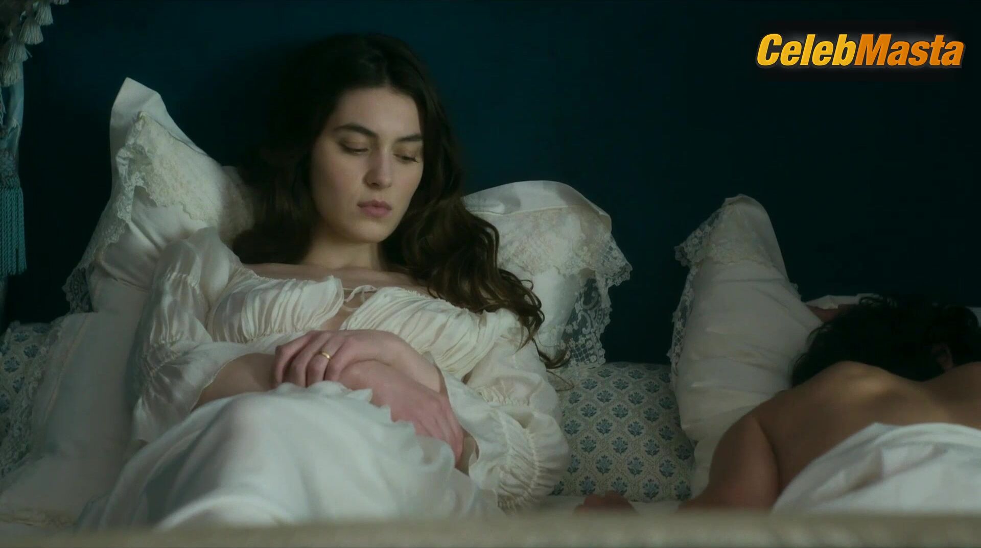 Anamaria Vartolomei Bares Tits Scene In The Seduction - Photo 2 of 5