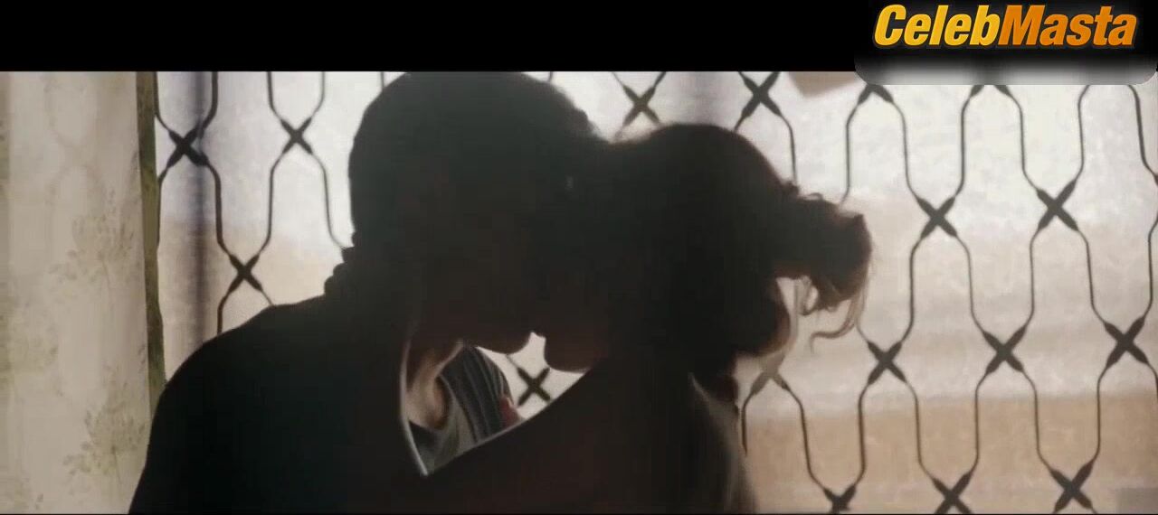 Nathalie Hart Tits, Ass Scene In Tisay - Photo 2 of 5 photo 1