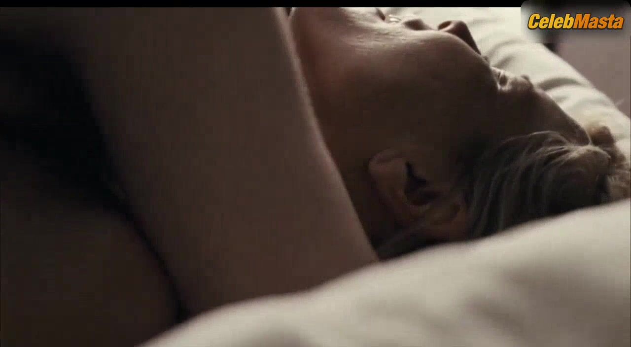 Maria Bello ’s Tits Scene From Beautiful Boy - Photo 1 of 5 photo 2