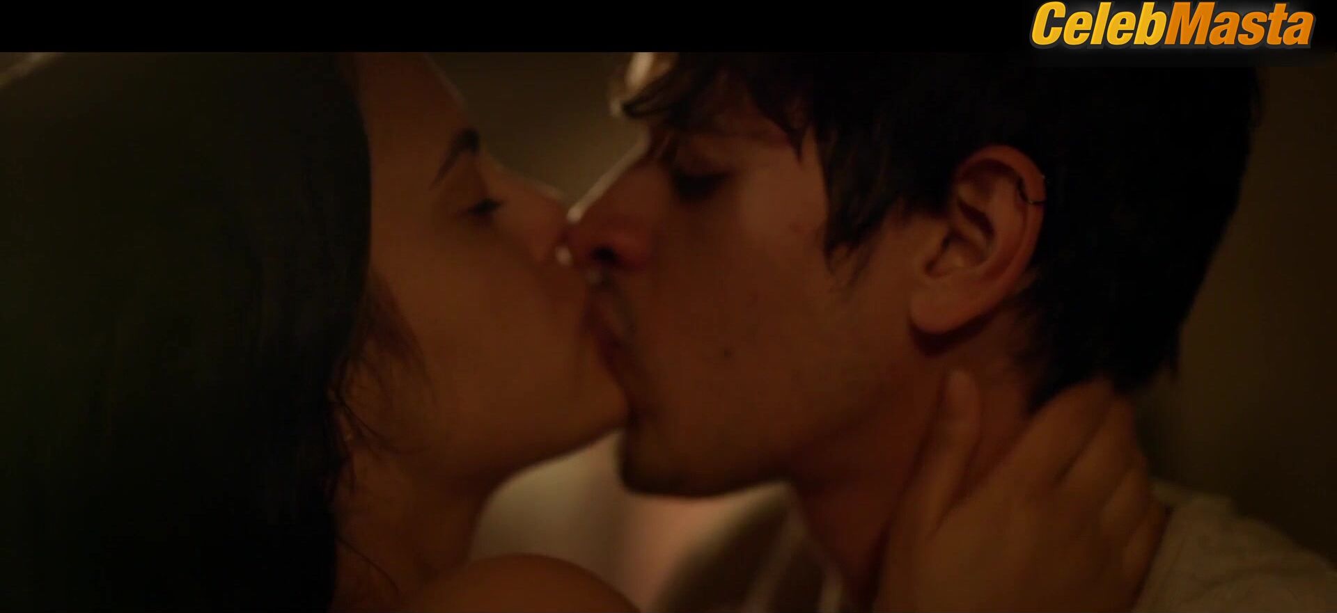 Camila Mendes Sexy Scene From Coyote Lake - Photo 4 of 5 photo 5