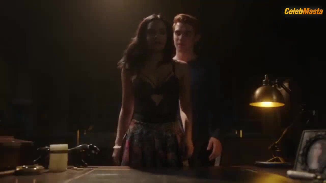 Camila Mendes Steamy Scene In Riverdale - Photo 1 of 5 photo 5