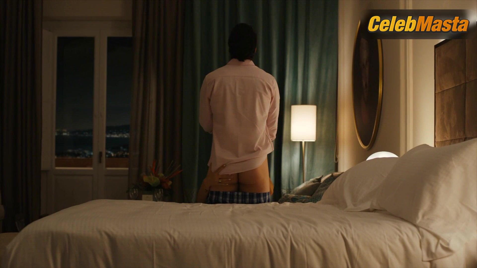 Simona Tabasco ’s Tits Scene In The White Lotus - Photo 1 of 5 photo 2