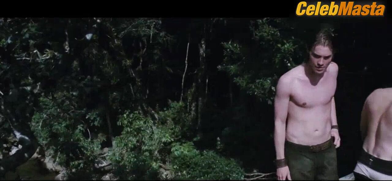 Beau Garrett Melissa George, And Olivia Wilde Swimsuit - Photo 5 of 5