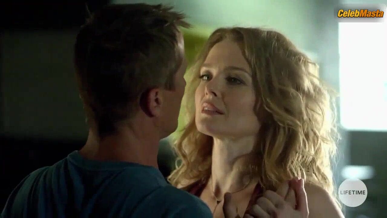 Dina Meyer ’s Sexy Scene From Evil Doctor - Photo 2 of 5 photo 5