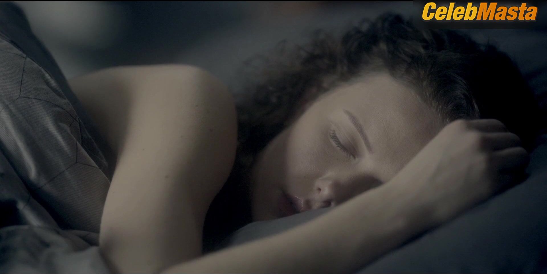 Victoria Pedretti ’s Underwear Scene From The Haunting - Photo 1 of 5 photo 2