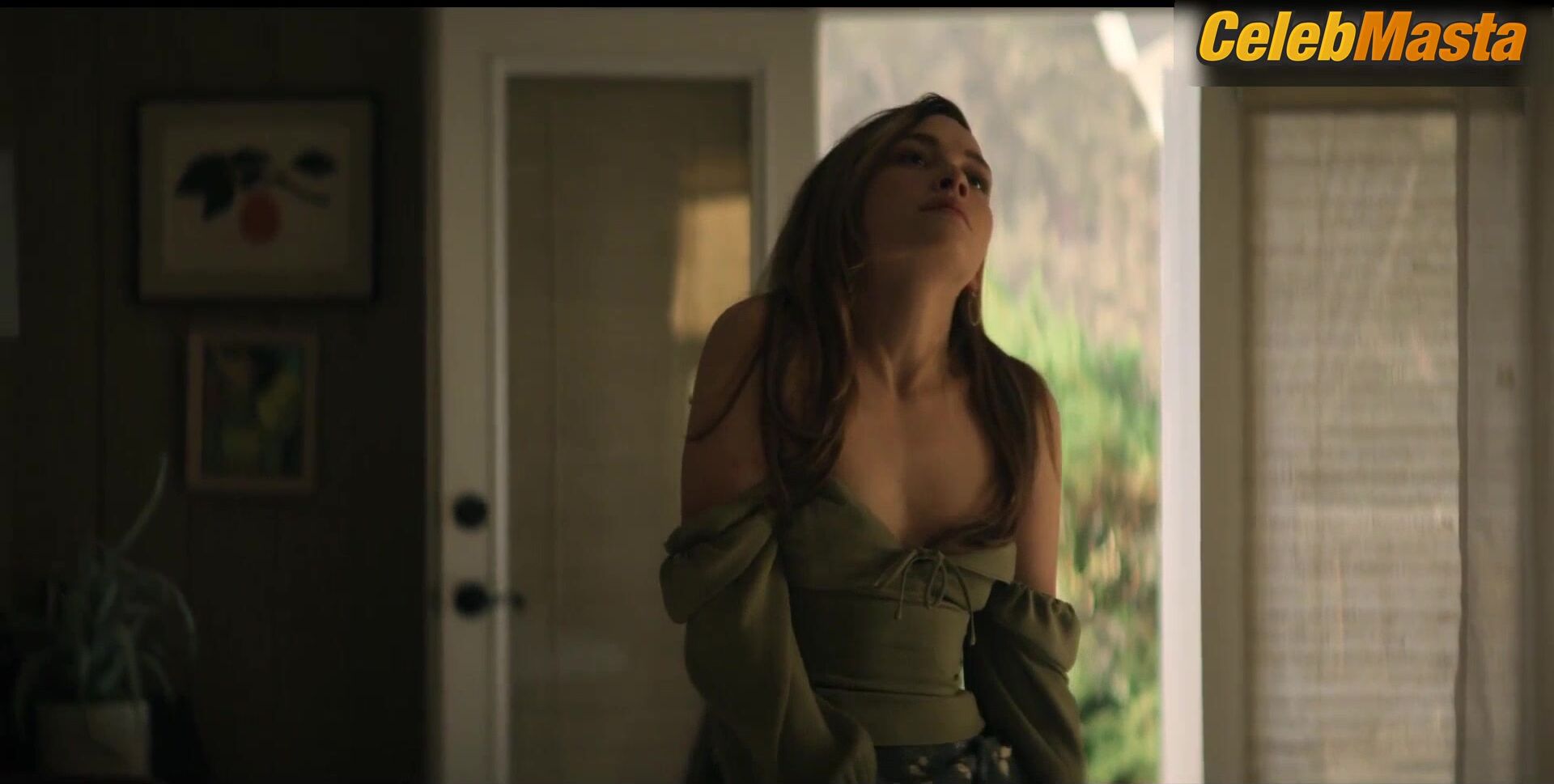 Victoria Pedretti ’s Sexy Scene From You - Photo 3 of 5 photo 4