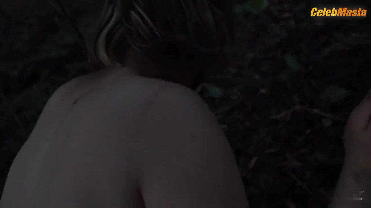 Victoria Pedretti ’s Sexy Scene From Sole - Photo 1 of 5 photo 4