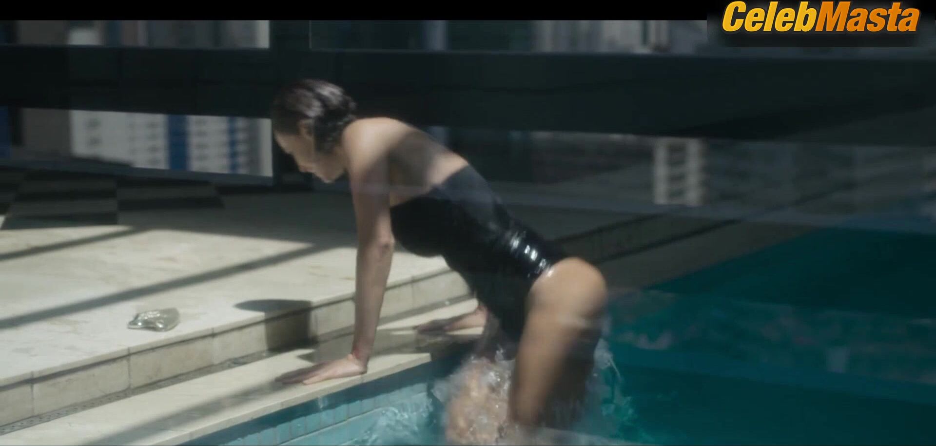 Debora Nascimento And Gabriela Moreyra Tits, Ass Scene In Lady - Photo 1 of 5 photo 4