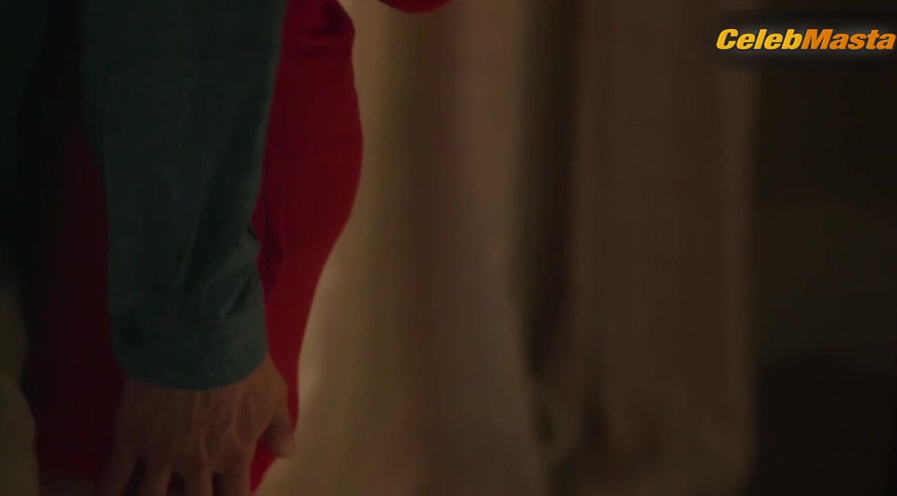Olivia Cooke And Robin Wright’s Tits Scene In The - Photo 1 of 5 photo 4