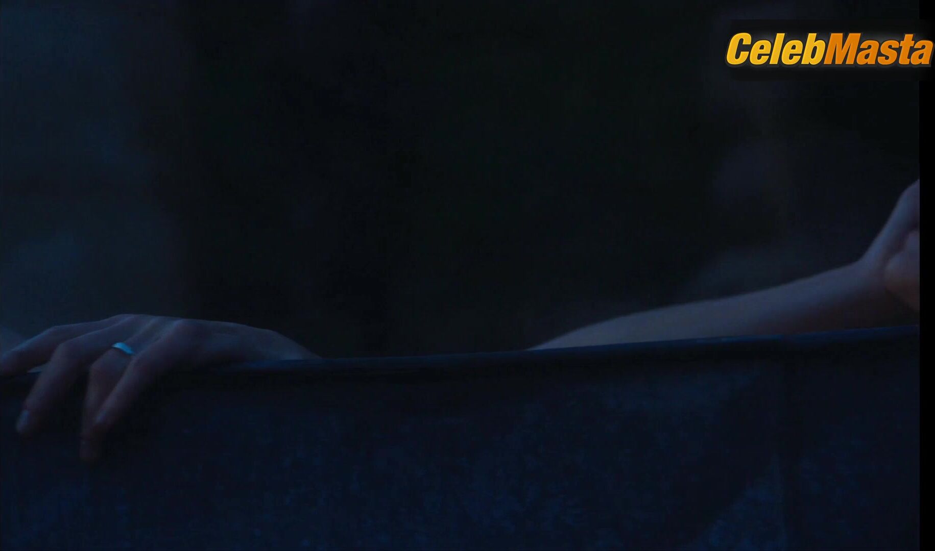 Robin Wright Tits Scene From Land - Photo 1 of 5