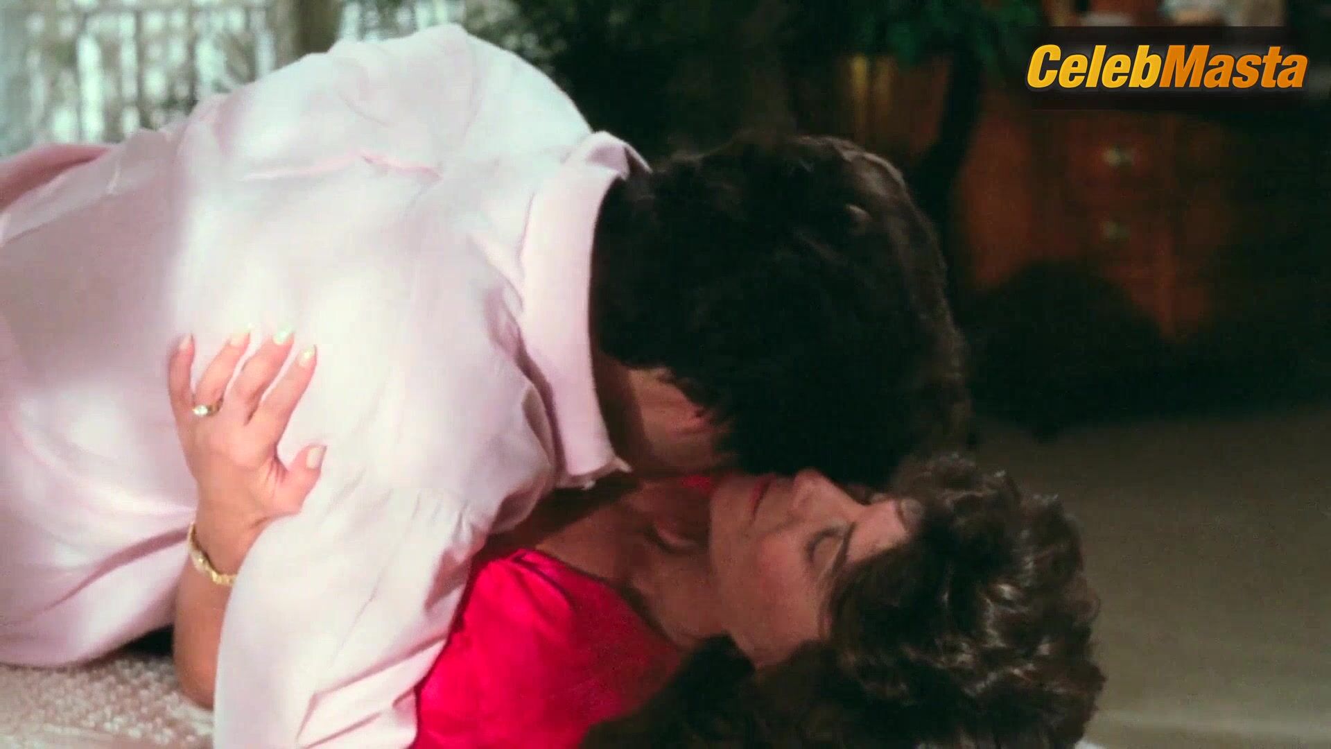 Adrienne Barbeau ’s Underwear Scene From Two Evil Eyes - Photo 1 of 5 photo 4