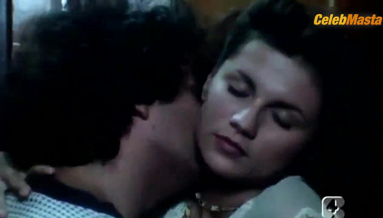 Serena Grandi Reveals Breasts In A Scene From La Compagna - Photo 1 of 5 photo 4