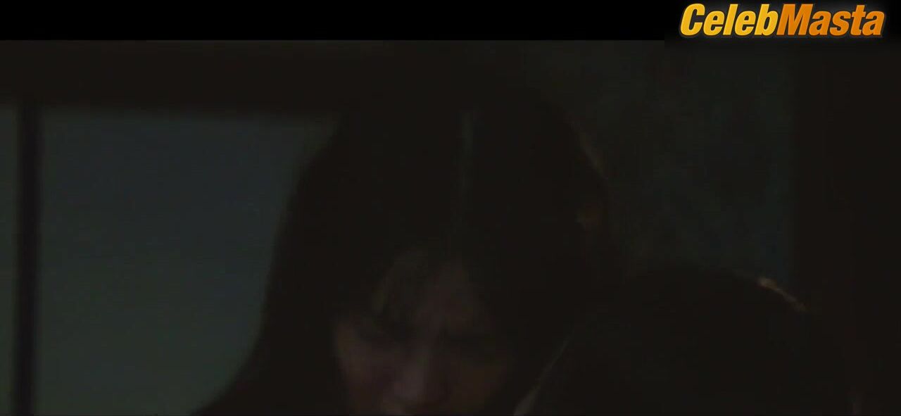 Kim Min-hie And Kim Tae-ri Show Tits, Ass Scene In The - Photo 5 of 5
