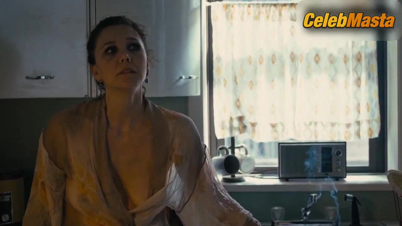 Maggie Gyllenhaal Alluring Scene In The Deuce - Photo 2 of 5 photo 5