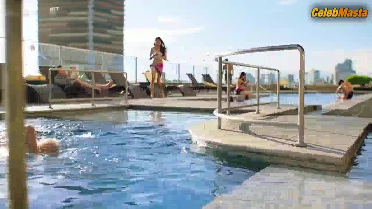 Nathalie Hart Reveals Butt, Tits Scene In Sunday Night - Photo 3 of 5 photo 4