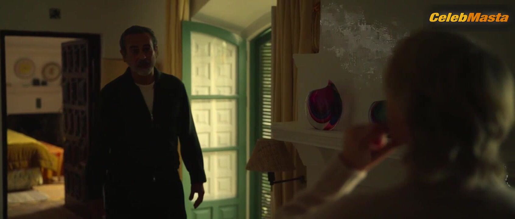 Robin Wright Bares Sexy Scene In The Girlfriend - Photo 2 of 5 photo 1