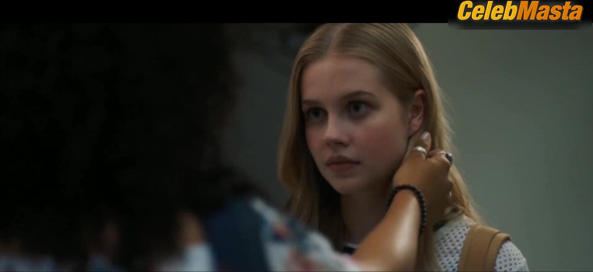 Angourie Rice Flaunts Lesbian Scene In Every Day - Photo 2 of 5 photo 4