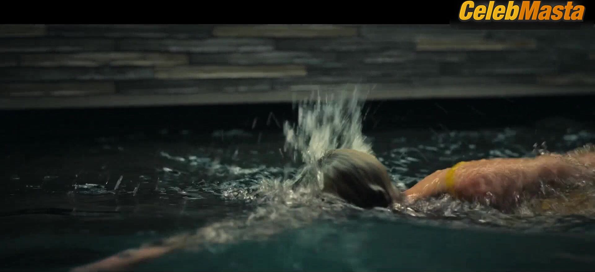 Robin Wright Reveals Hot Scene In The Girlfriend - Photo 2 of 5