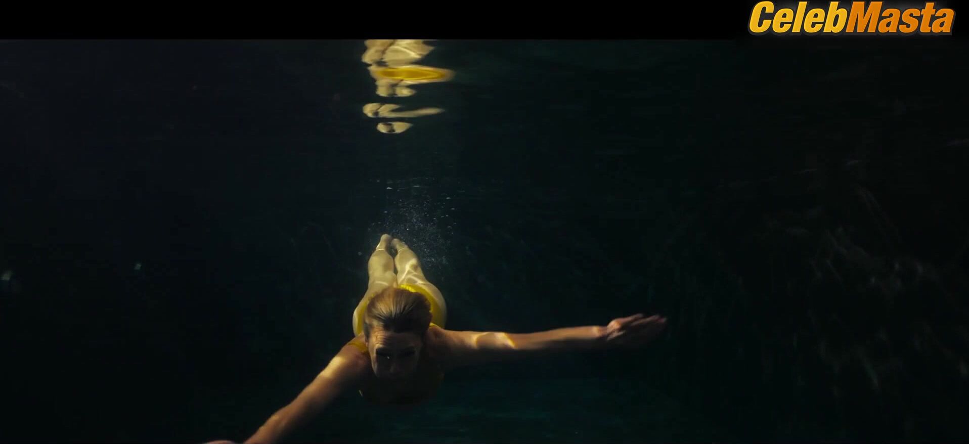 Robin Wright Reveals Hot Scene In The Girlfriend - Photo 2 of 5 photo 5