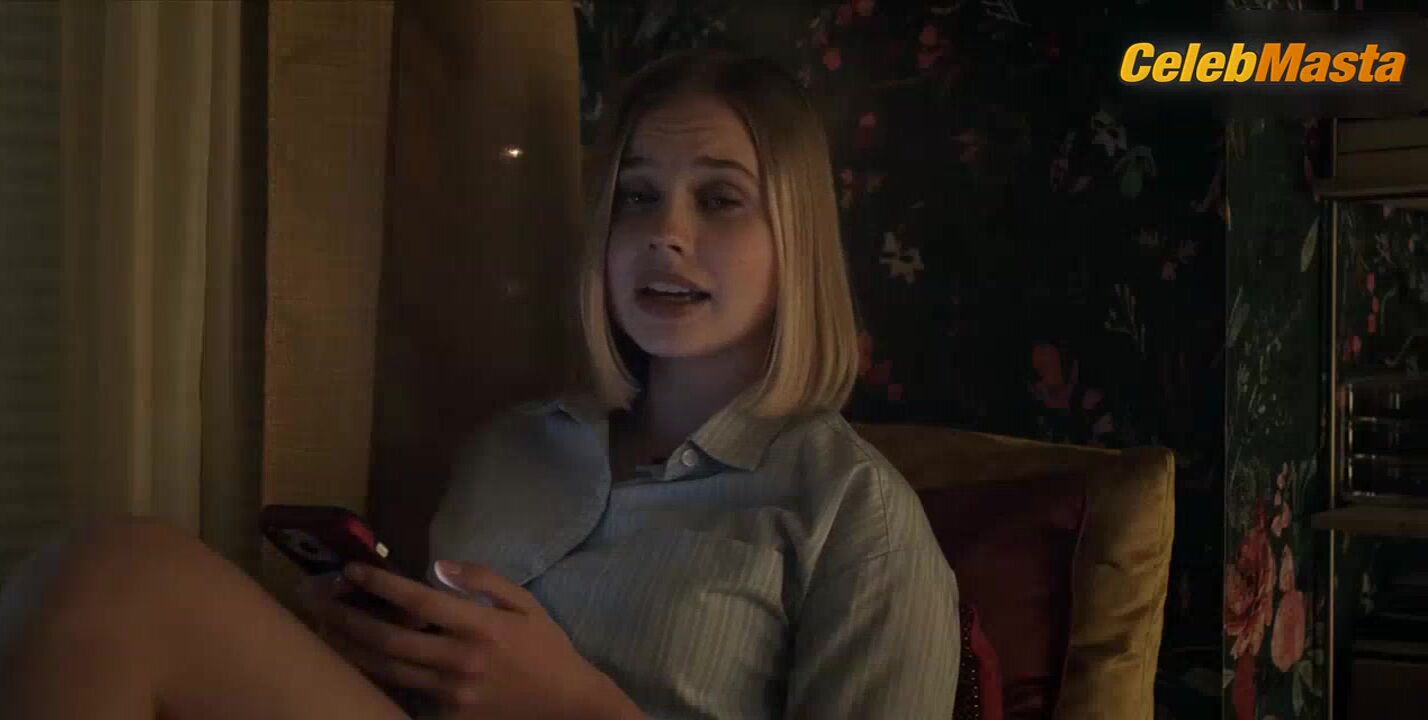Angourie Rice Ass, Tits Scene From Honor Society - Photo 2 of 5