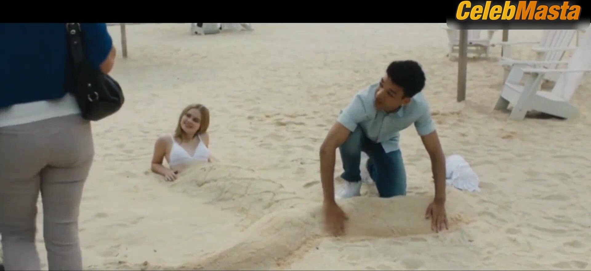 Angourie Rice Reveals Lesbian Scene In Every Day - Photo 1 of 5 photo 4