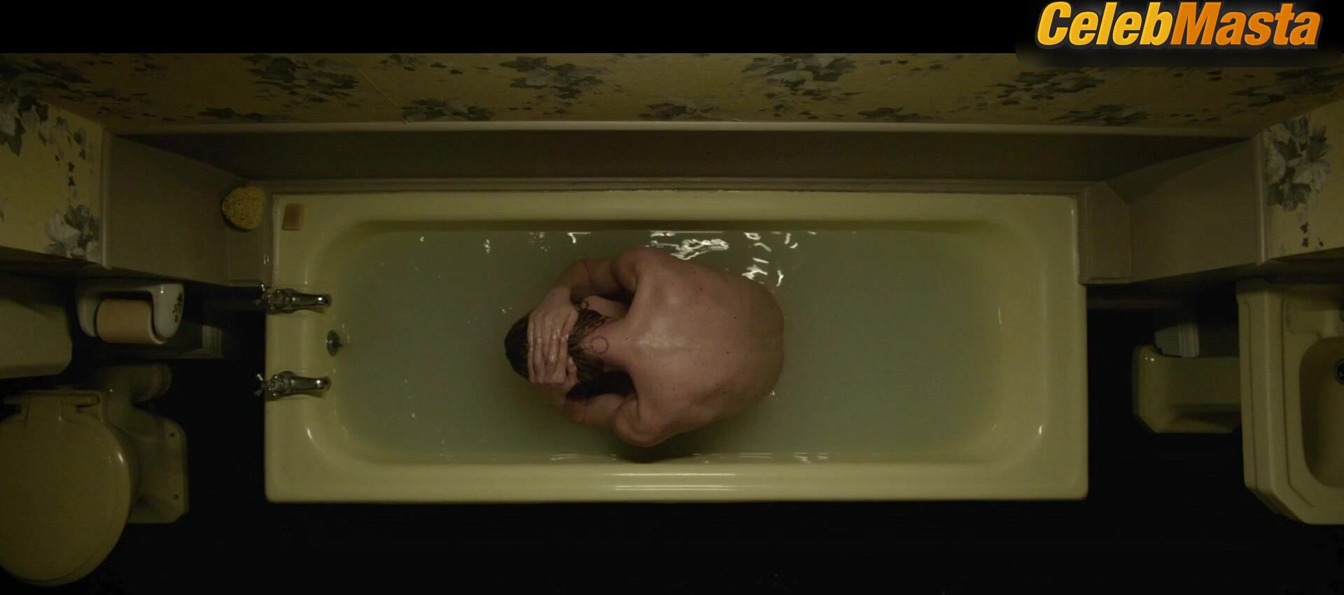 Mackenzie Davis Hot Scene In The Turning - Photo 2 of 5 photo 1
