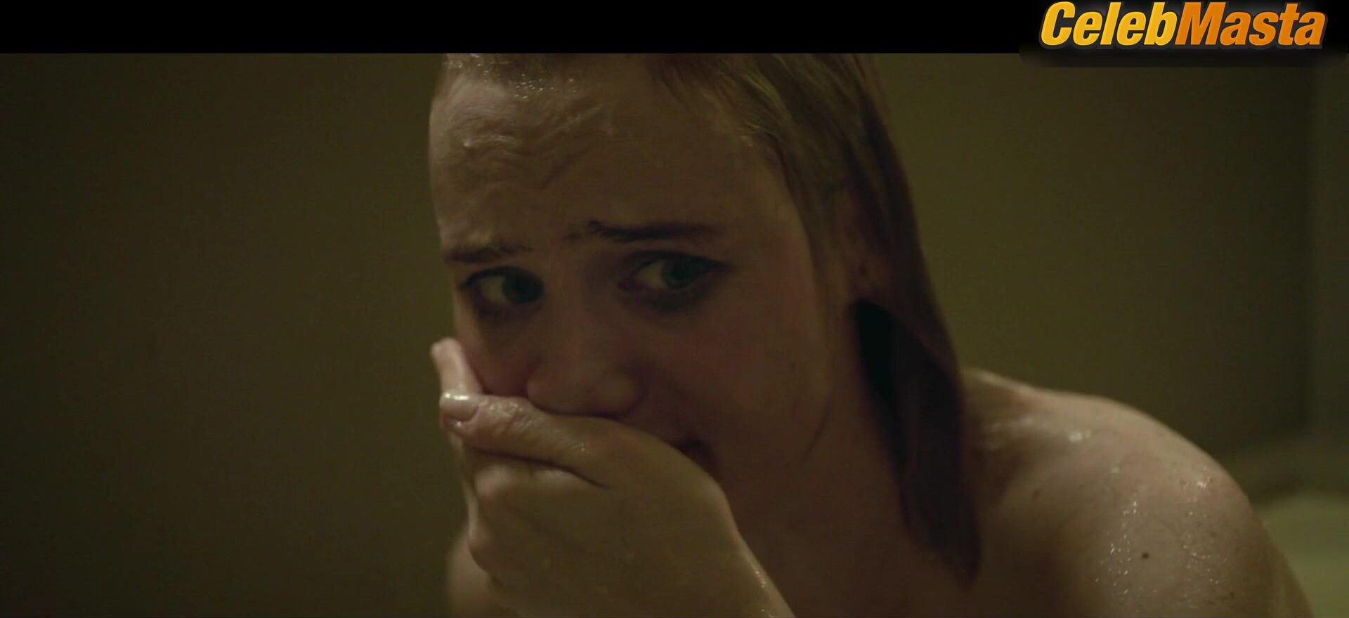 Mackenzie Davis Hot Scene In The Turning - Photo 2 of 5 photo 5