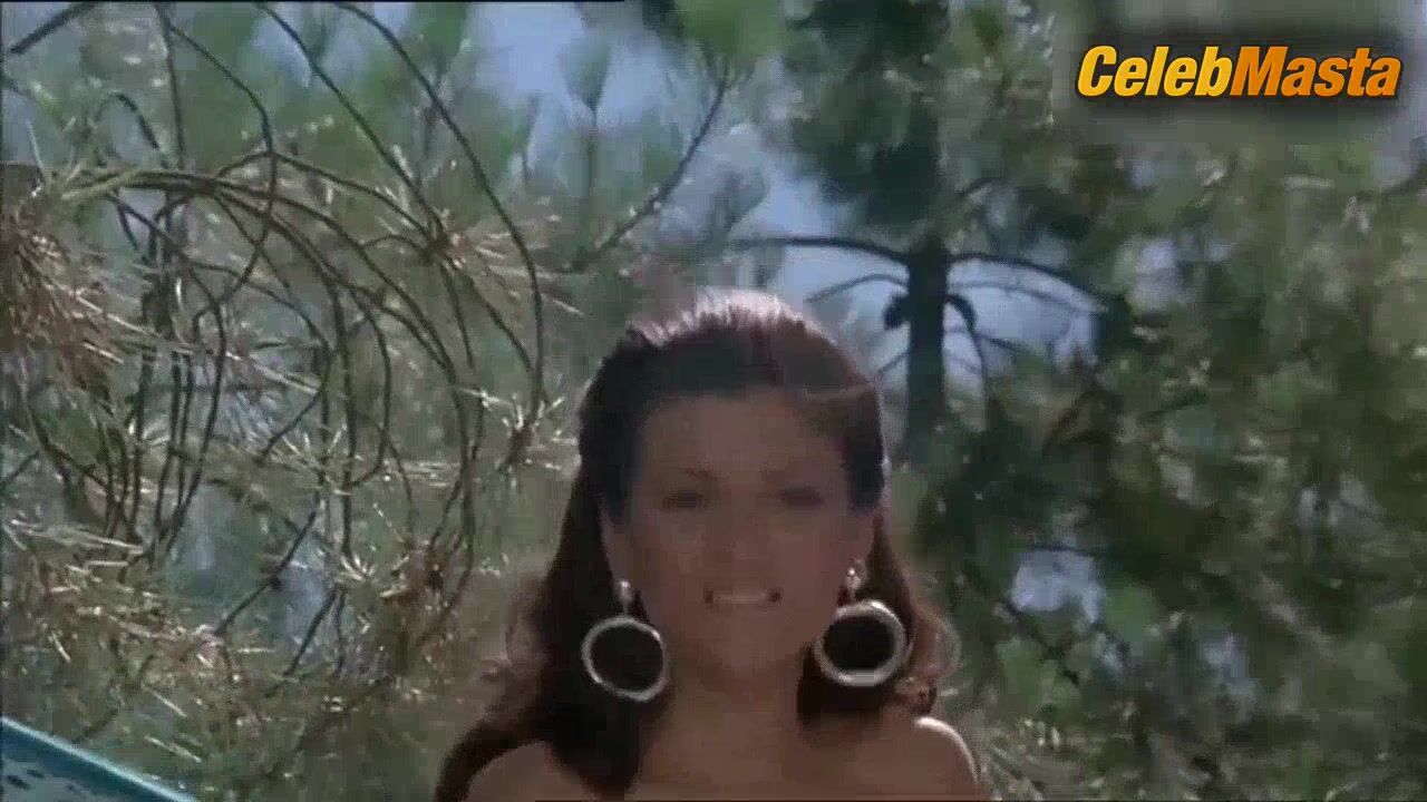 Serena Grandi Ass, Boobs Scene In Rimini Rimini - Photo 4 of 5