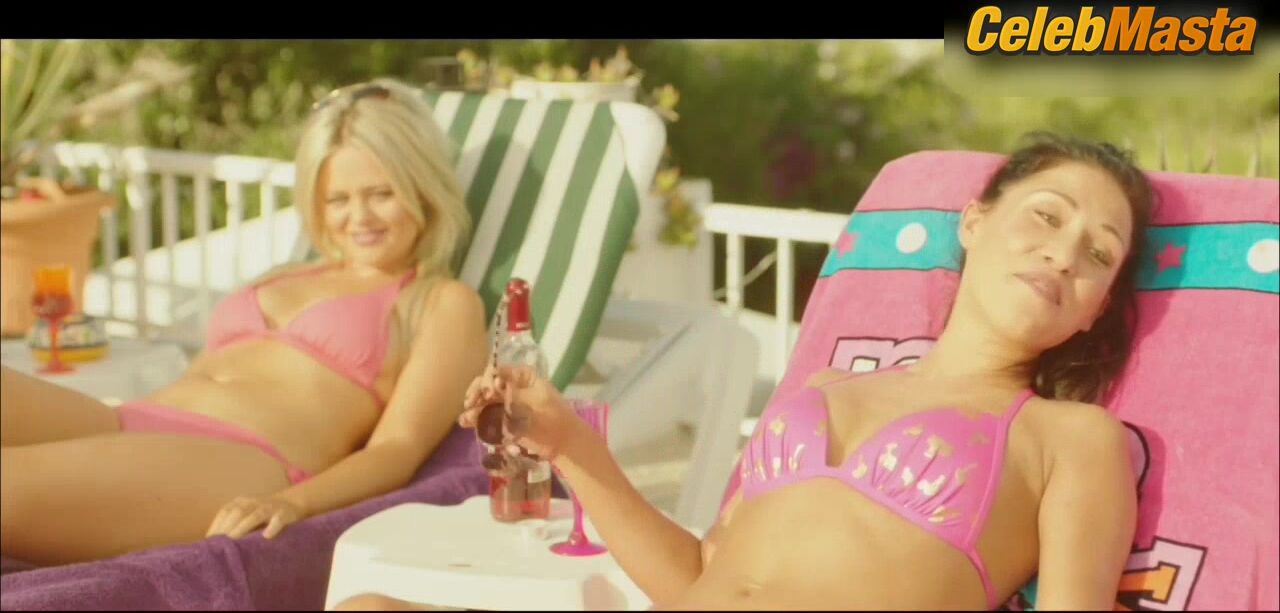 Algina Lipskis , Emily Atack And Cara Theobold Swimsuit - Photo 2 of 5 photo 5