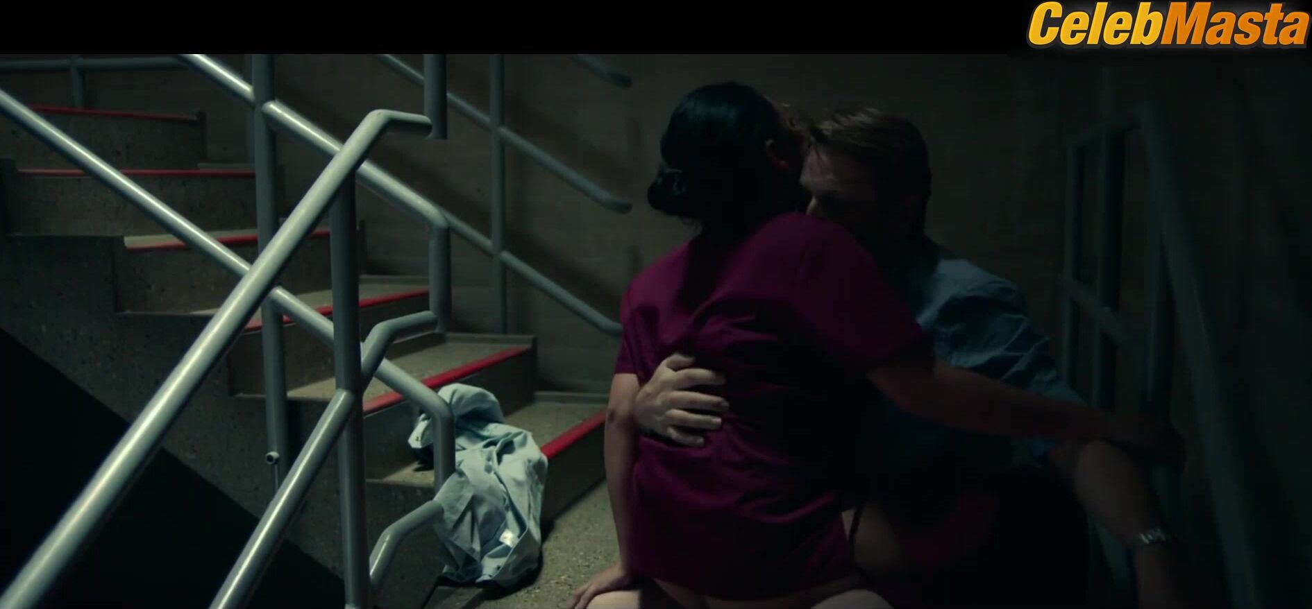 Mercedes Cabral ’s Booty Scene From Dune Dreams - Photo 1 of 5 photo 4