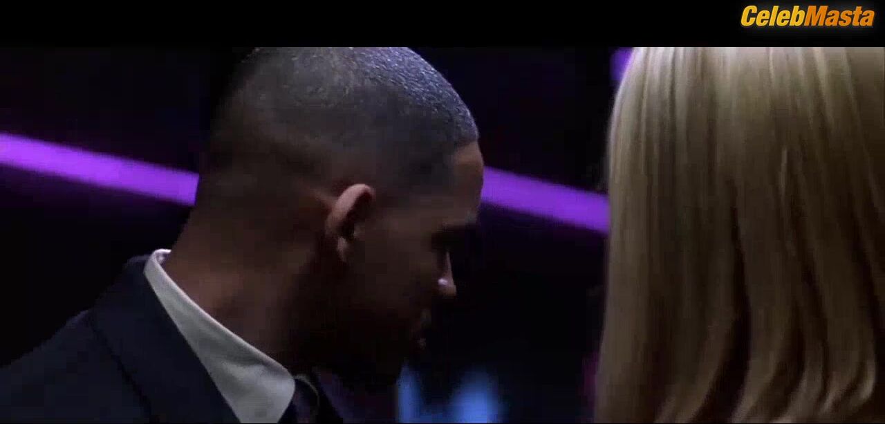 Ivana Milicevic Sexy Scene From Enemy Of The State - Photo 2 of 5 photo 5