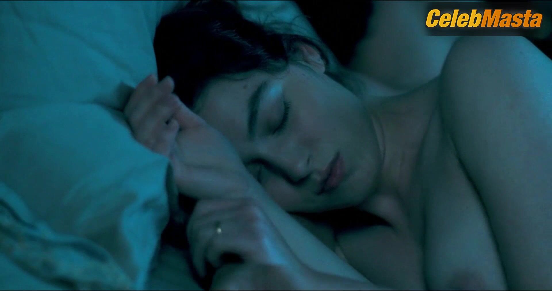Anamaria Vartolomei Shows Butt, Tits Scene In The Seduction - Photo 1 of 5