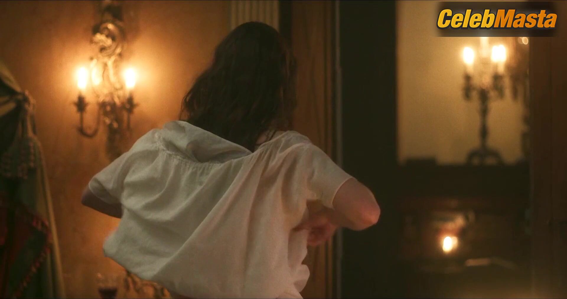 Anamaria Vartolomei ’s Tits Scene In The Seduction - Photo 2 of 5 photo 4