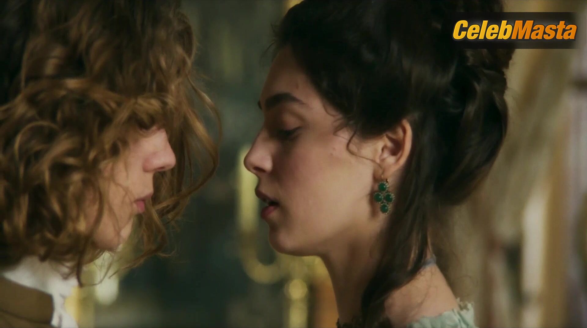 Anamaria Vartolomei And Fantine Harduin’s Boobs Scene In - Photo 2 of 5 photo 5