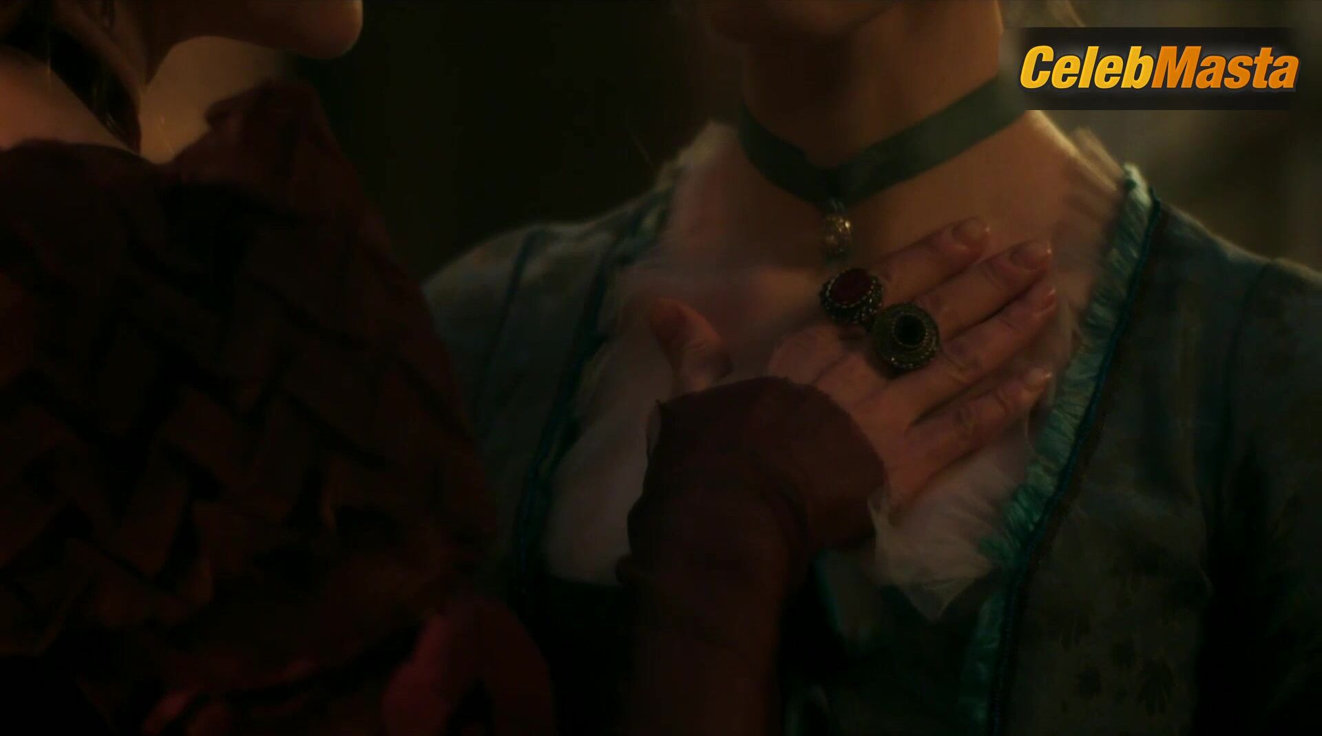 Anamaria Vartolomei And Diane Kruger’s Sexy Scene In The - Photo 1 of 5