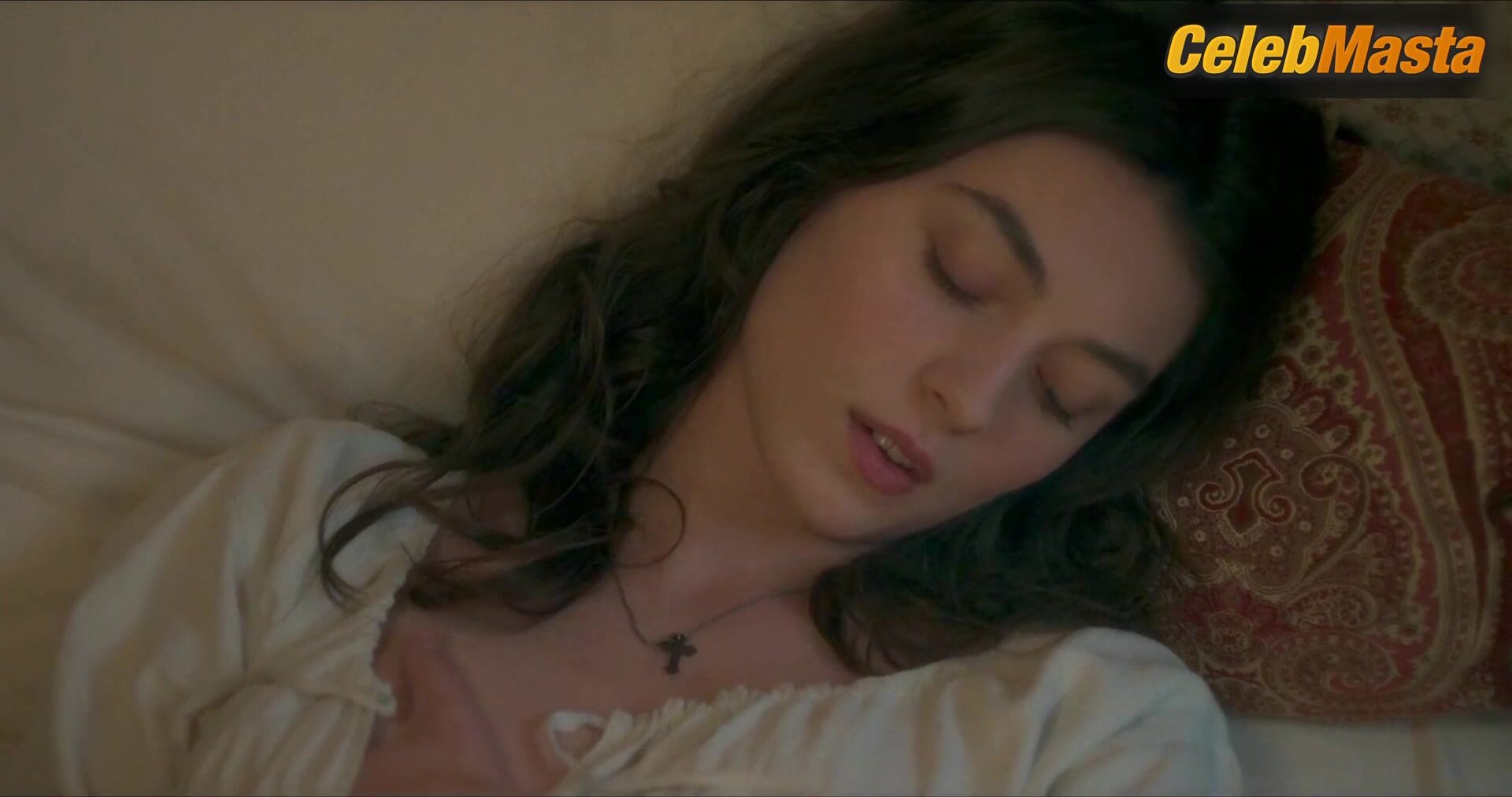 Anamaria Vartolomei And Diane Kruger Flaunt Boobs Scene In The - Photo 1 of 5 photo 4