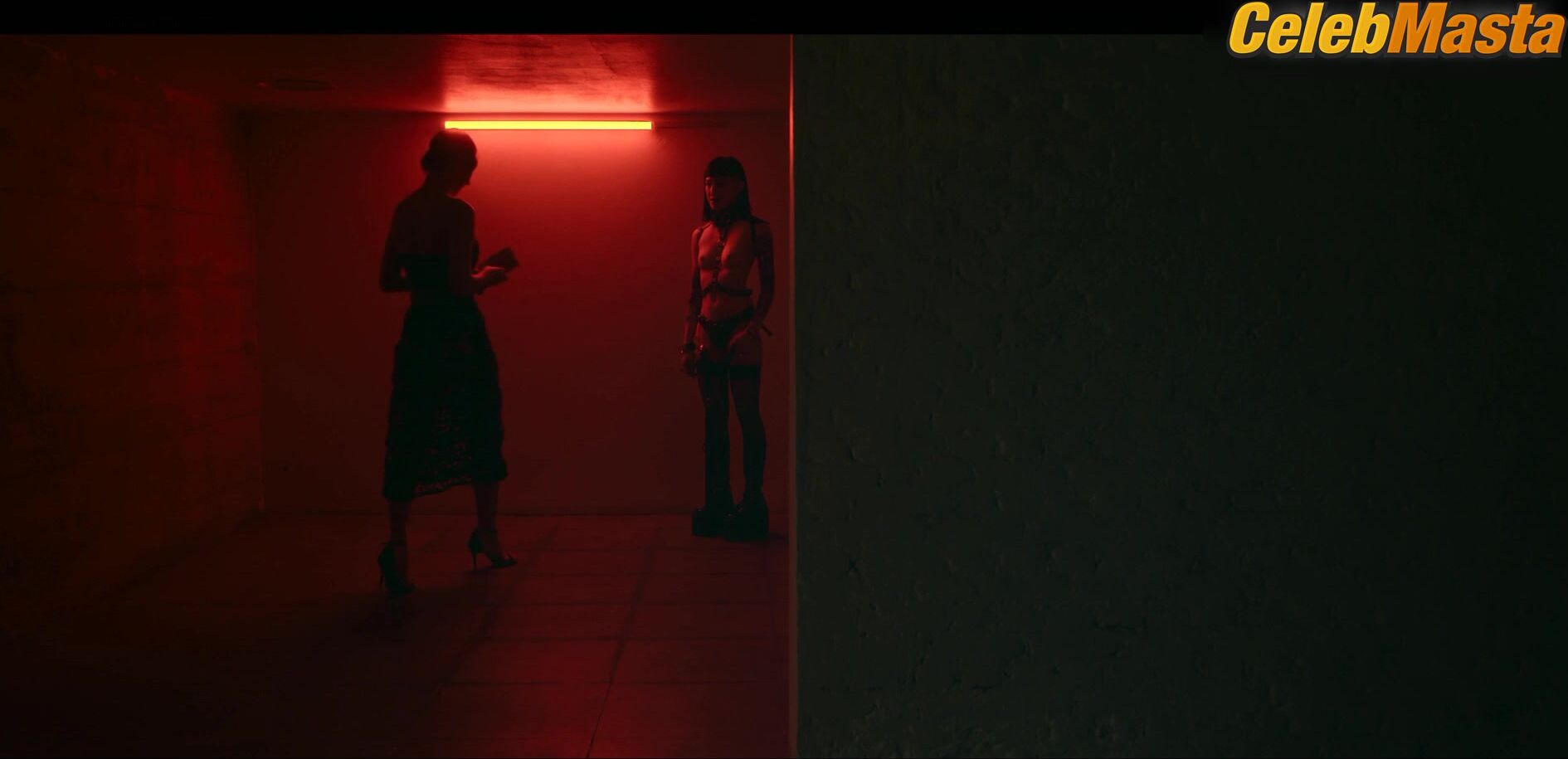 Debora Nascimento ’s Alluring Scene In Lady Voyeur - Photo 2 of 5 photo 1