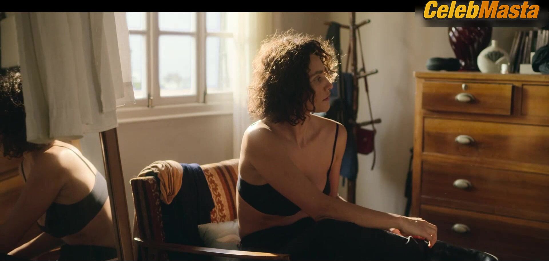 Debora Nascimento ’s Lingerie Scene In Lady Voyeur - Photo 1 of 5 photo 5