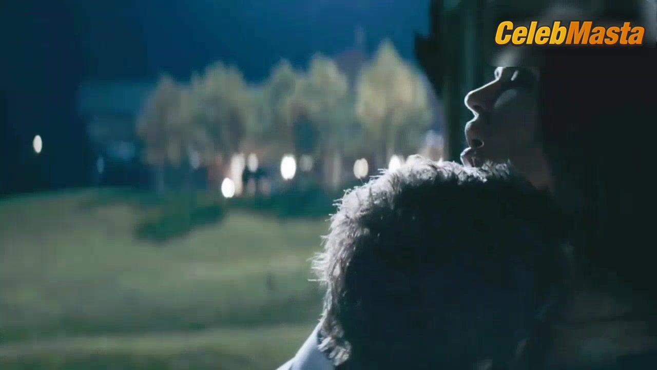 Odette Annable ’s Sexy Scene From Tell Me A Story - Photo 1 of 5 photo 2