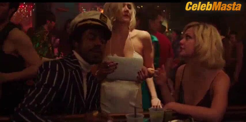 Maggie Gyllenhaal ’s Butt And Breasts Scene In The Deuce - Photo 1 of 5 photo 5