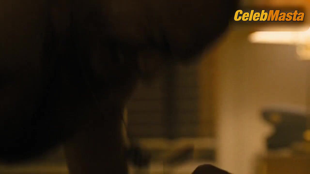 Maggie Gyllenhaal Shows Breasts Scene In The Deuce - Photo 1 of 5