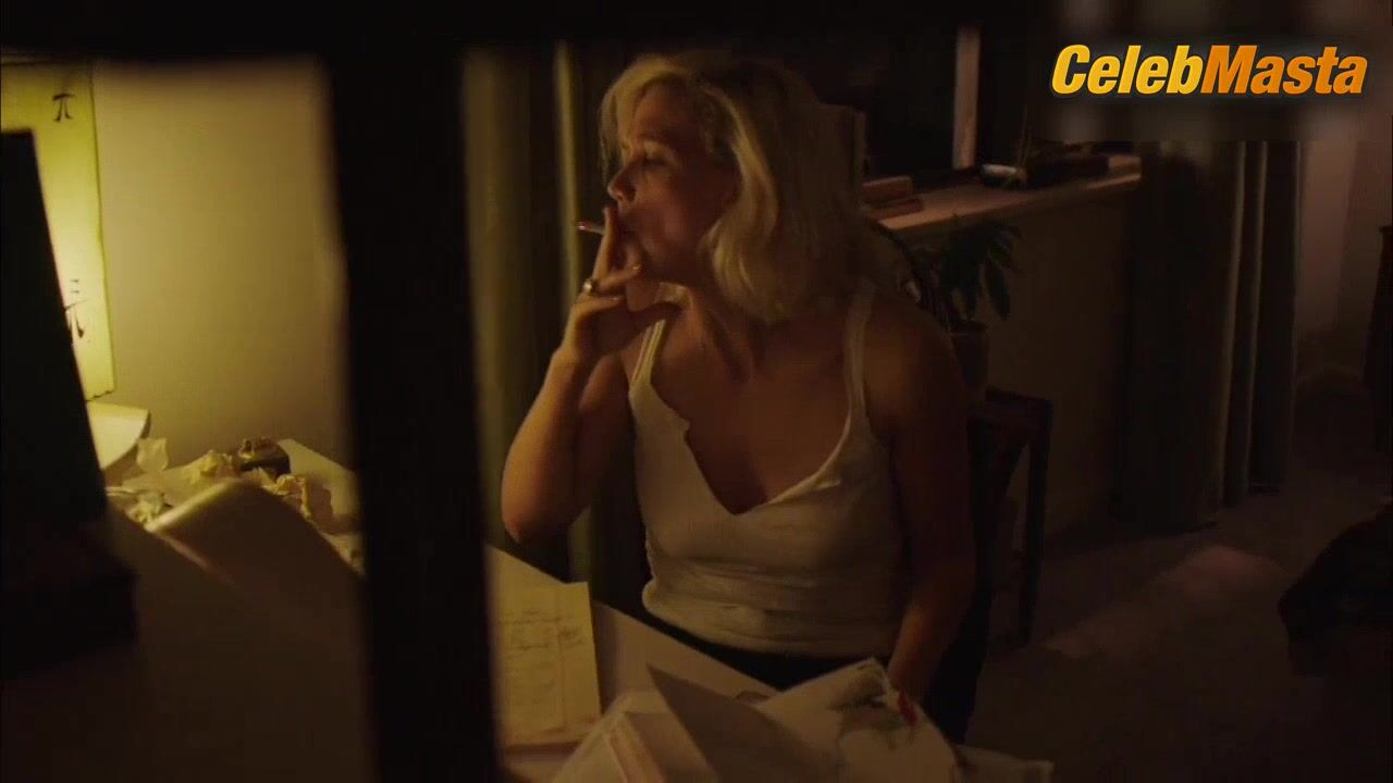 Maggie Gyllenhaal ’s Steamy Scene In The Deuce - Photo 2 of 5 photo 1