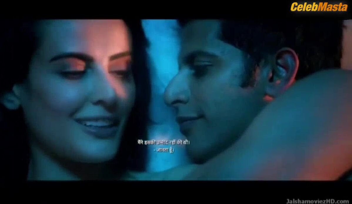 Mandana Karimi Bares All In Scene From The Casino - Photo 2 of 5 photo 4