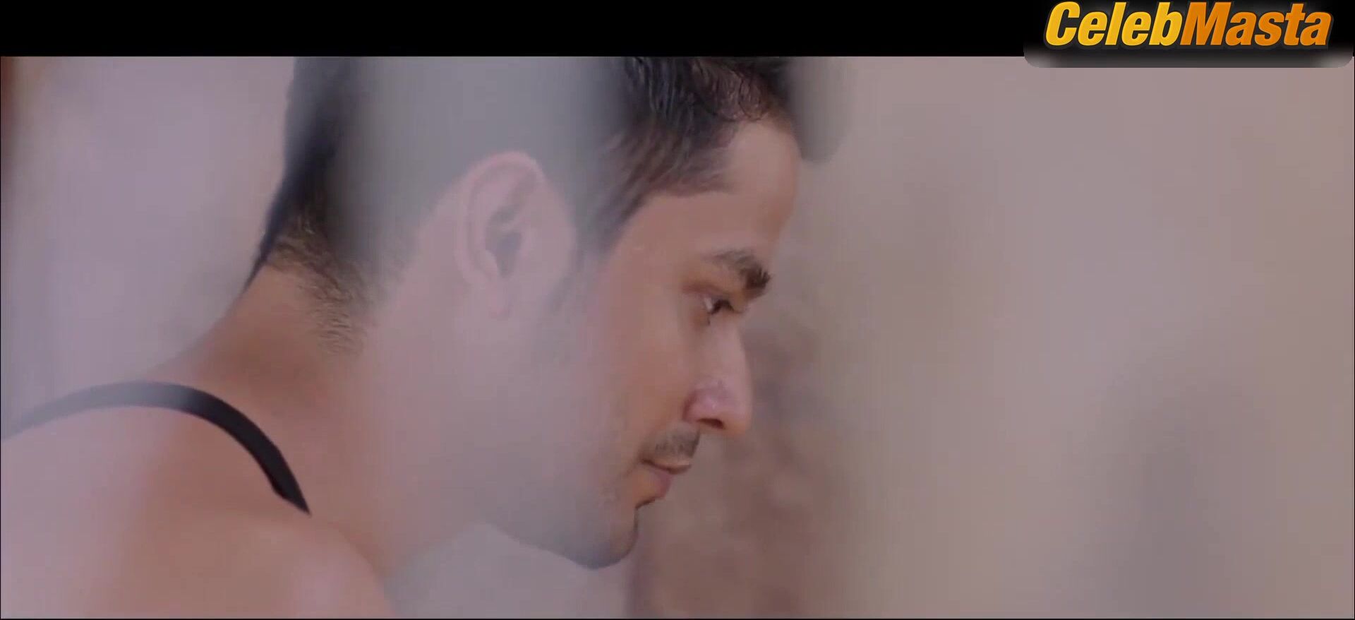 Mandana Karimi ’s Hot Scene In Bhaag Johnny - Photo 3 of 5 photo 2