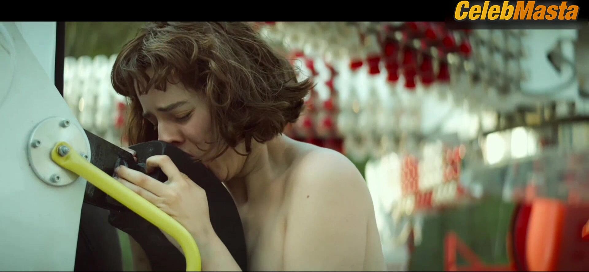 Noemie Merlant ’s Breasts Scene In Jumbo - Photo 3 of 5 photo 5